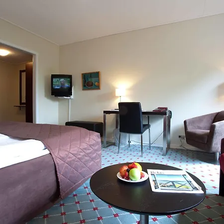 Tambohus Kro & Badehotel 3*